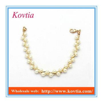 Dongguan jewelry bracelet pearl bead landing charms bracelets gold accessories women